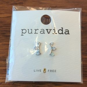 Pura Vida Three Stone Earrings